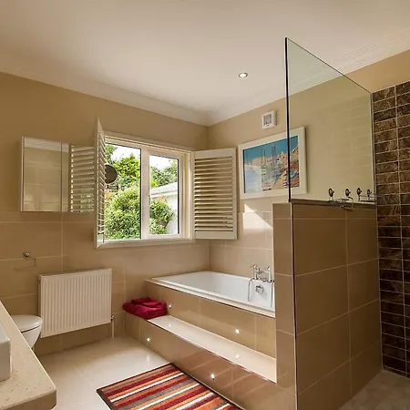 Sea Breeze Bed & Breakfast Galway