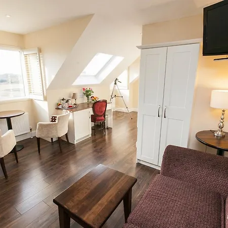 Sea Breeze Bed & Breakfast